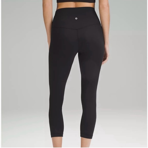 NWT LULULEMON Align Crop 23” Legging With Pockets Size:  2 - Picture 5 of 6